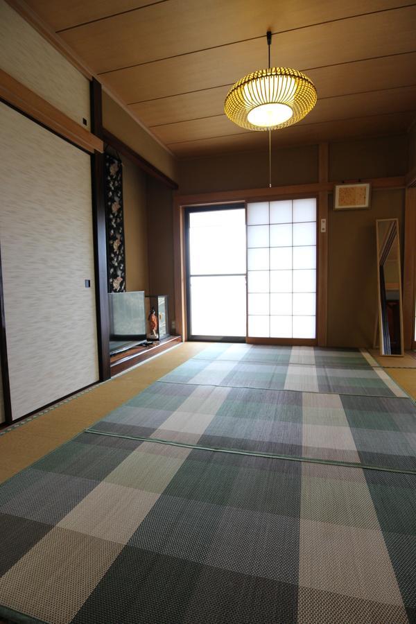 Atami Holiday Home Eksteriør billede
